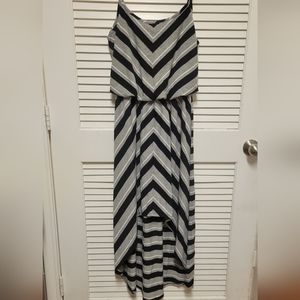 Seven Dress Size M